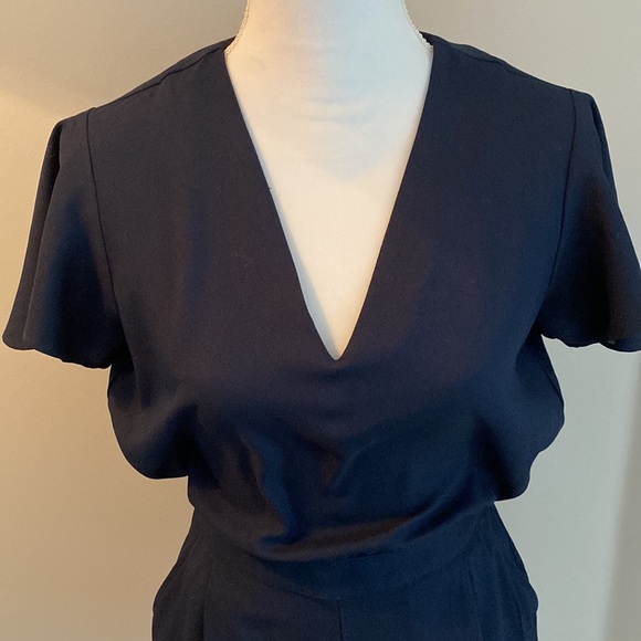 Navy shorts romper - Picture 2 of 8